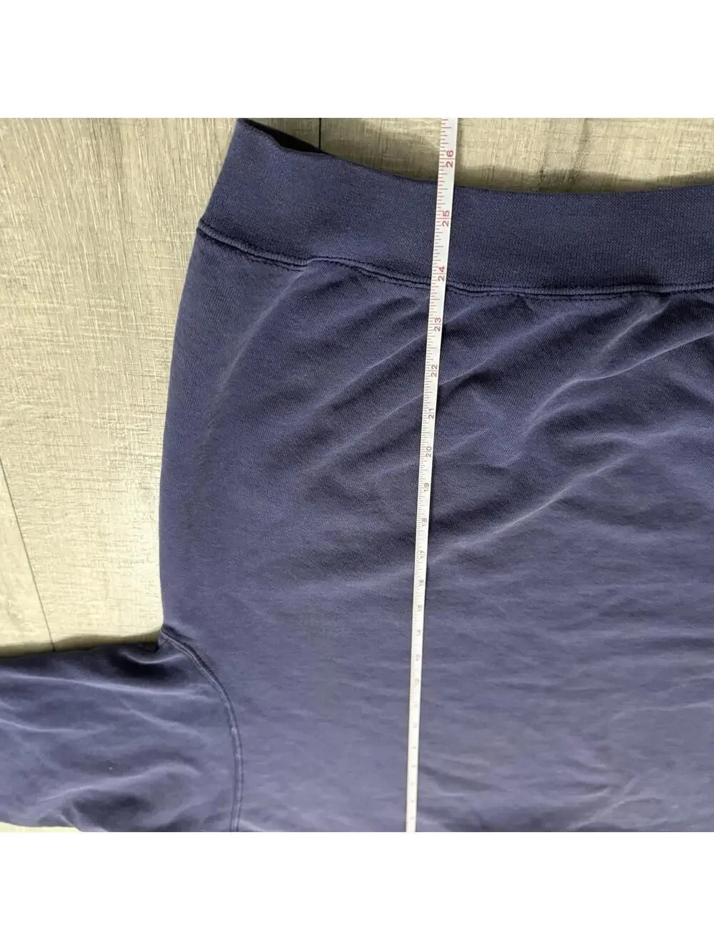 Vintage Y2K Nike Navy WhiteTags Swoosh Crewneck Sweatshirt Men Medium
